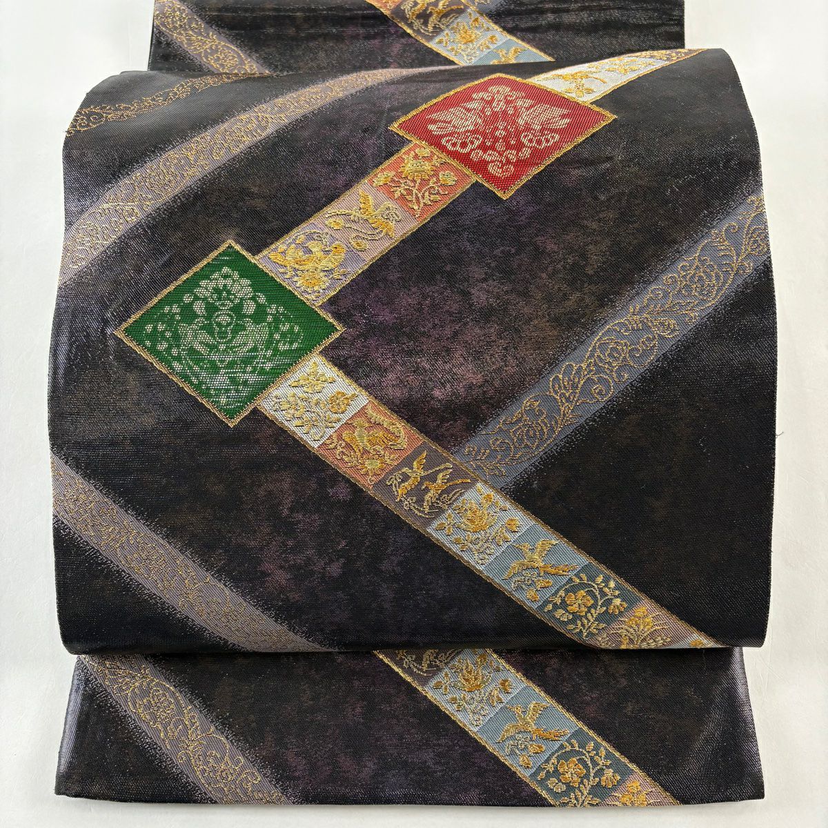 【美品】 袋帶 秀品級 菱 鳥 金糸 金金箔 濃紫 六通 純蠶絲