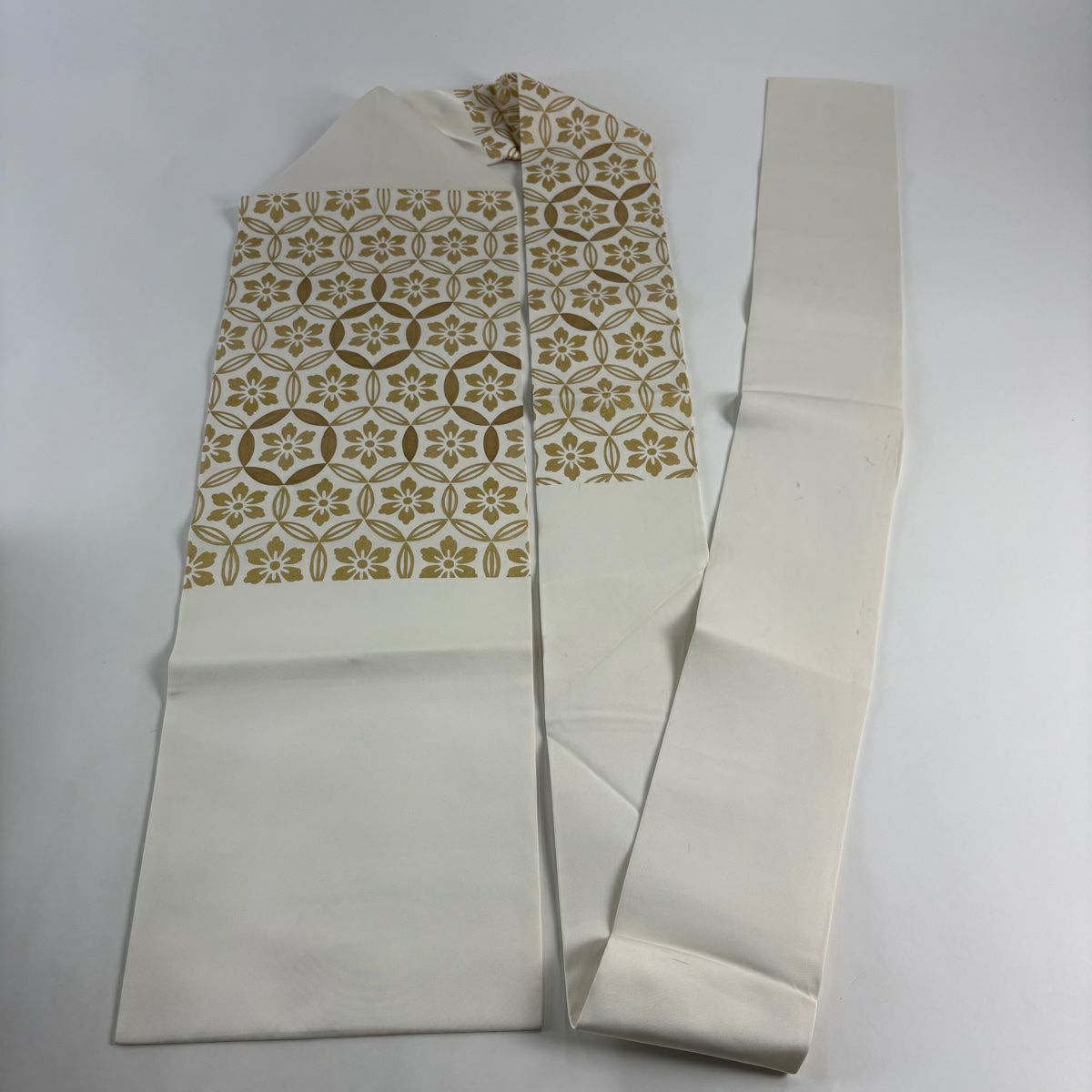 名古屋帶 秀品級 七寶紋 花 金彩裝飾 奶油色 純蠶絲