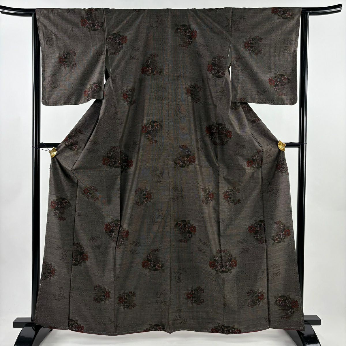 【美品】 大島紬織 身長164.5cm 袖長65cm M 雙層 純泥染 證書附帶 花丸紋 焦茶 純蠶絲 優品級