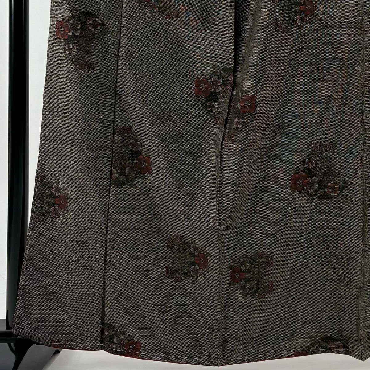 【美品】 大島紬織 身長164.5cm 袖長65cm M 雙層 純泥染 證書附帶 花丸紋 焦茶 純蠶絲 優品級