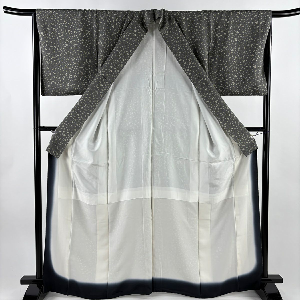 【美品】 小紋 身長166.5cm 袖長66.5cm M 雙層 幾何學圖案 灰 純蠶絲 秀品級