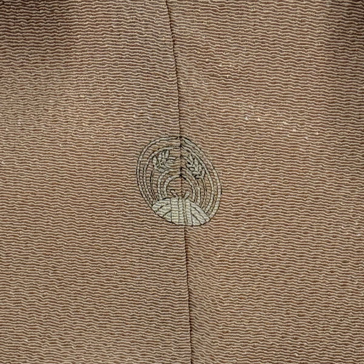 色留袖禮服 身長161.5cm 袖長63cm S 雙層 內襯棉仕立 辻花染 絞染 粉米色 純蠶絲 秀品級 三つ紋