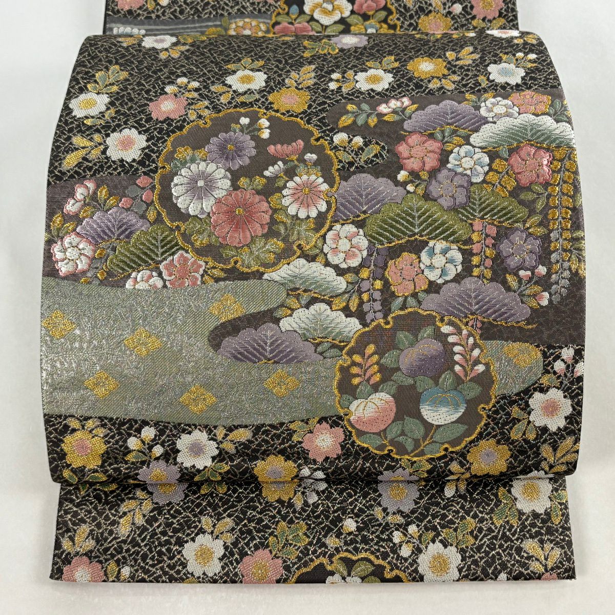 【美品】 袋帶 秀品級 雪輪 草花紋 金糸 金金箔 茶紫 六通 純蠶絲