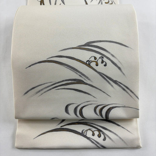 【美品】 開口名古屋帶 名品級 落款 山科春宣 波頭 金銀彩 奶油色 純蠶絲