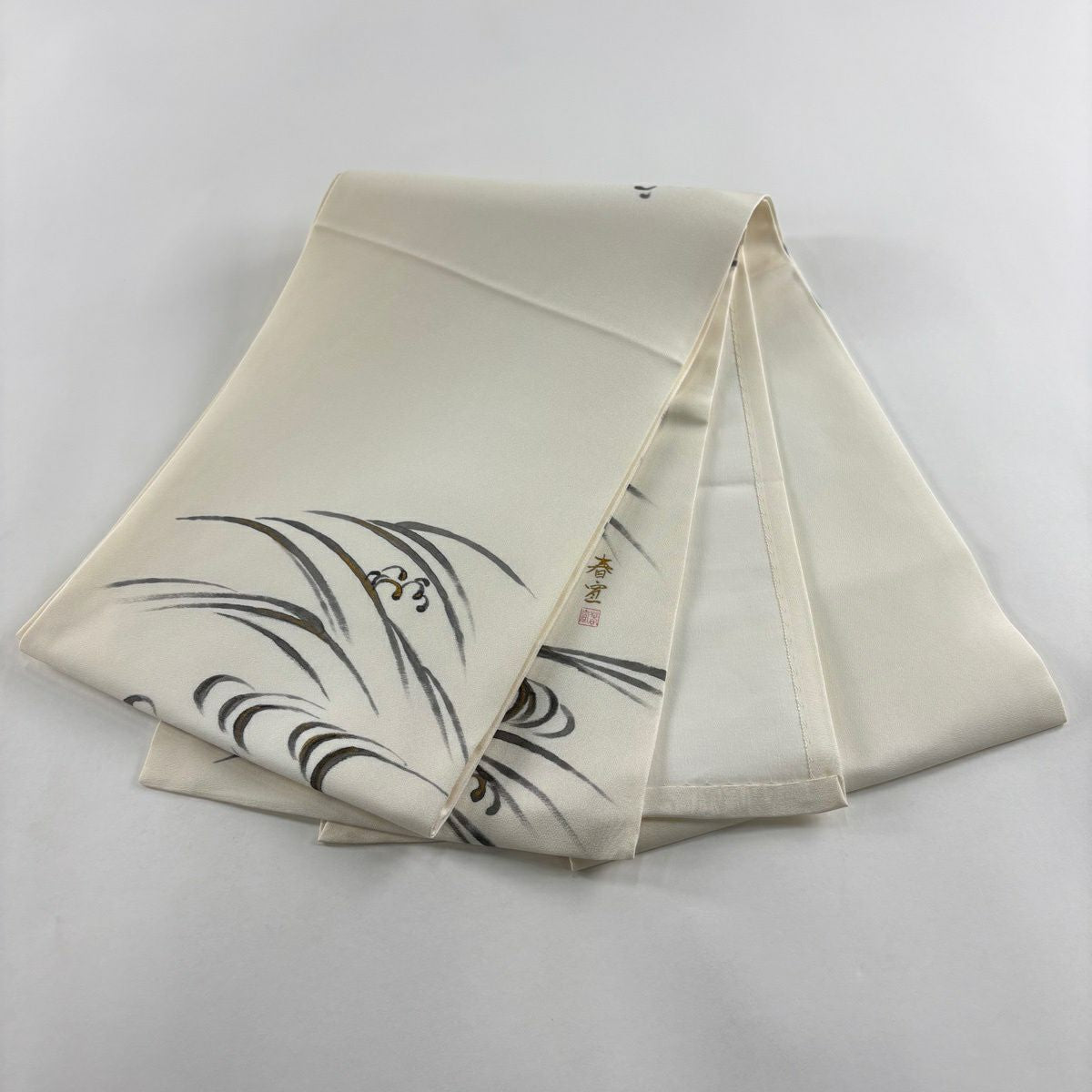 【美品】 開口名古屋帶 名品級 落款 山科春宣 波頭 金銀彩 奶油色 純蠶絲