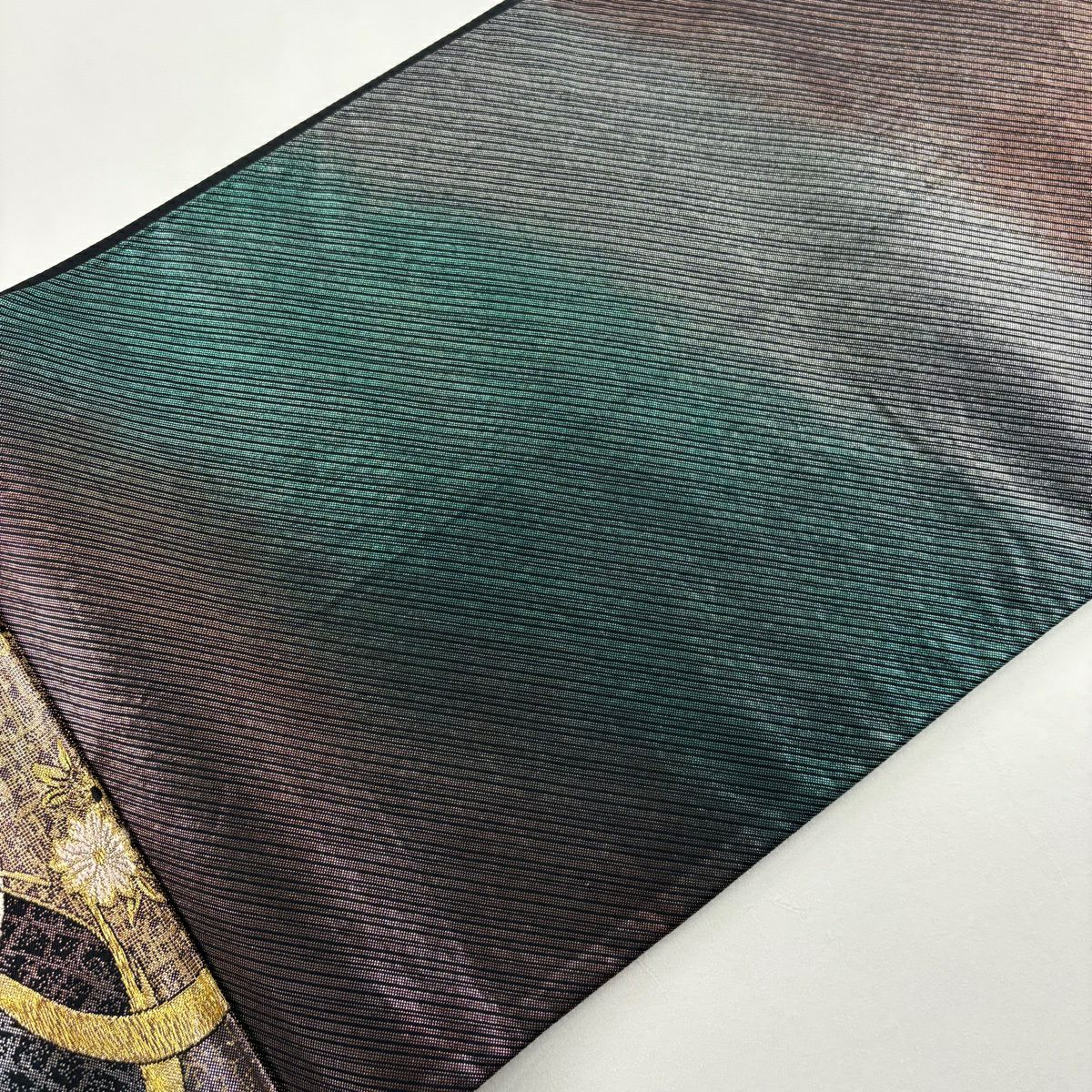 【美品】 袋帶 名品級 草花紋 花器 金糸 金金箔 綠 六通 純蠶絲