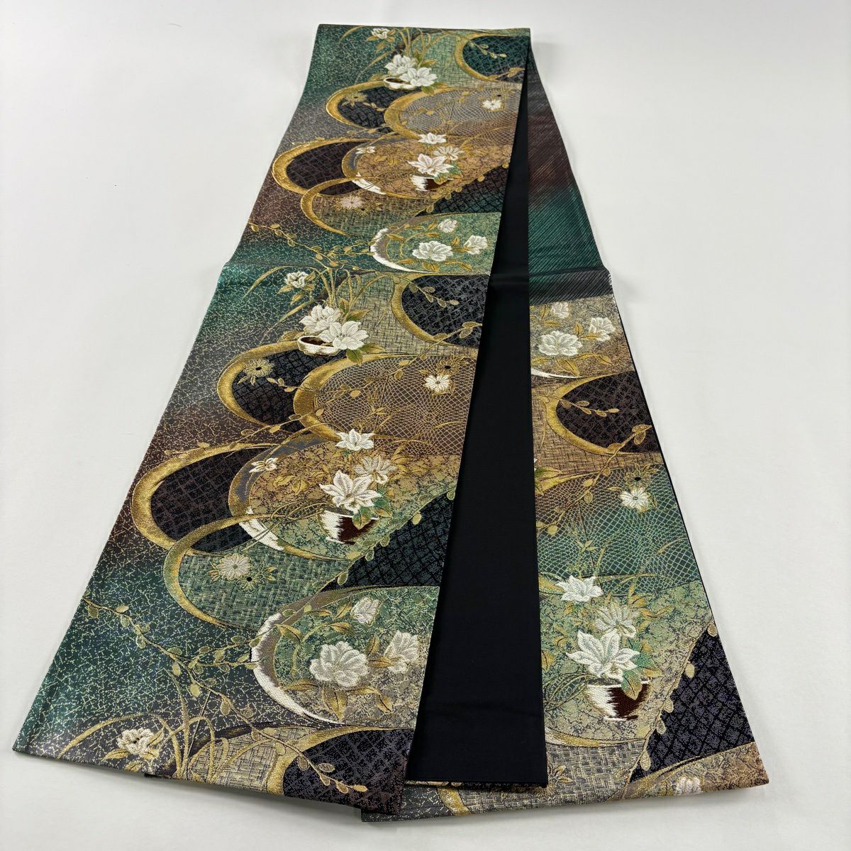 【美品】 袋帶 名品級 草花紋 花器 金糸 金金箔 綠 六通 純蠶絲