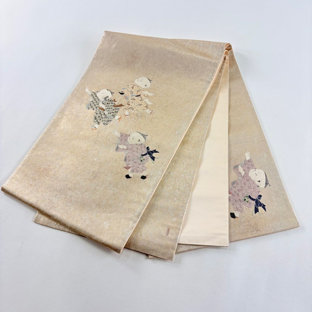 【美品】 袋帶 逸品級 由水十久監修 落款あり 插頭參らん 關西裁縫 童 金金箔 米色 大鼓圖案 純蠶絲
