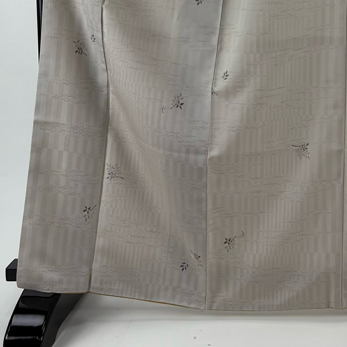 【美品】小紋 身長167cm 袖長68cm L 雙層 召地 胴抜 霞 葉與實 金銀彩 薄小豆 純蠶絲 逸品級