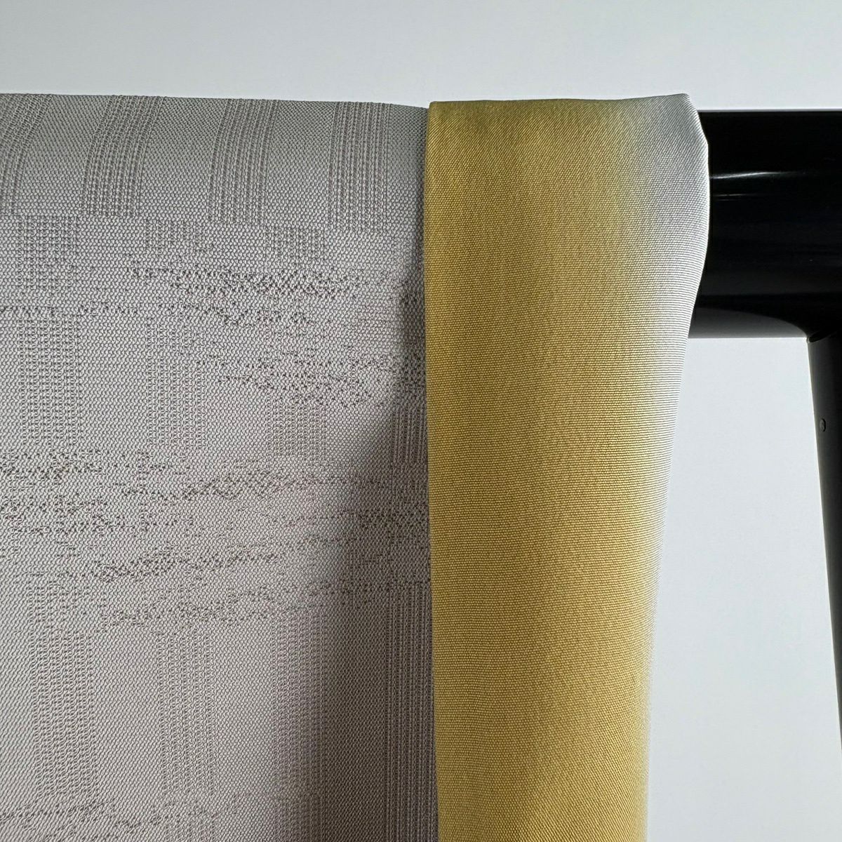 【美品】小紋 身長167cm 袖長68cm L 雙層 召地 胴抜 霞 葉與實 金銀彩 薄小豆 純蠶絲 逸品級