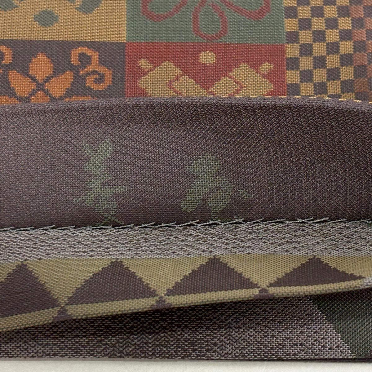 【美品】 袋帶 秀品級 落款あり 菱屋 關西裁縫 寶盡くし 市松樹 灰茶 全通 純蠶絲