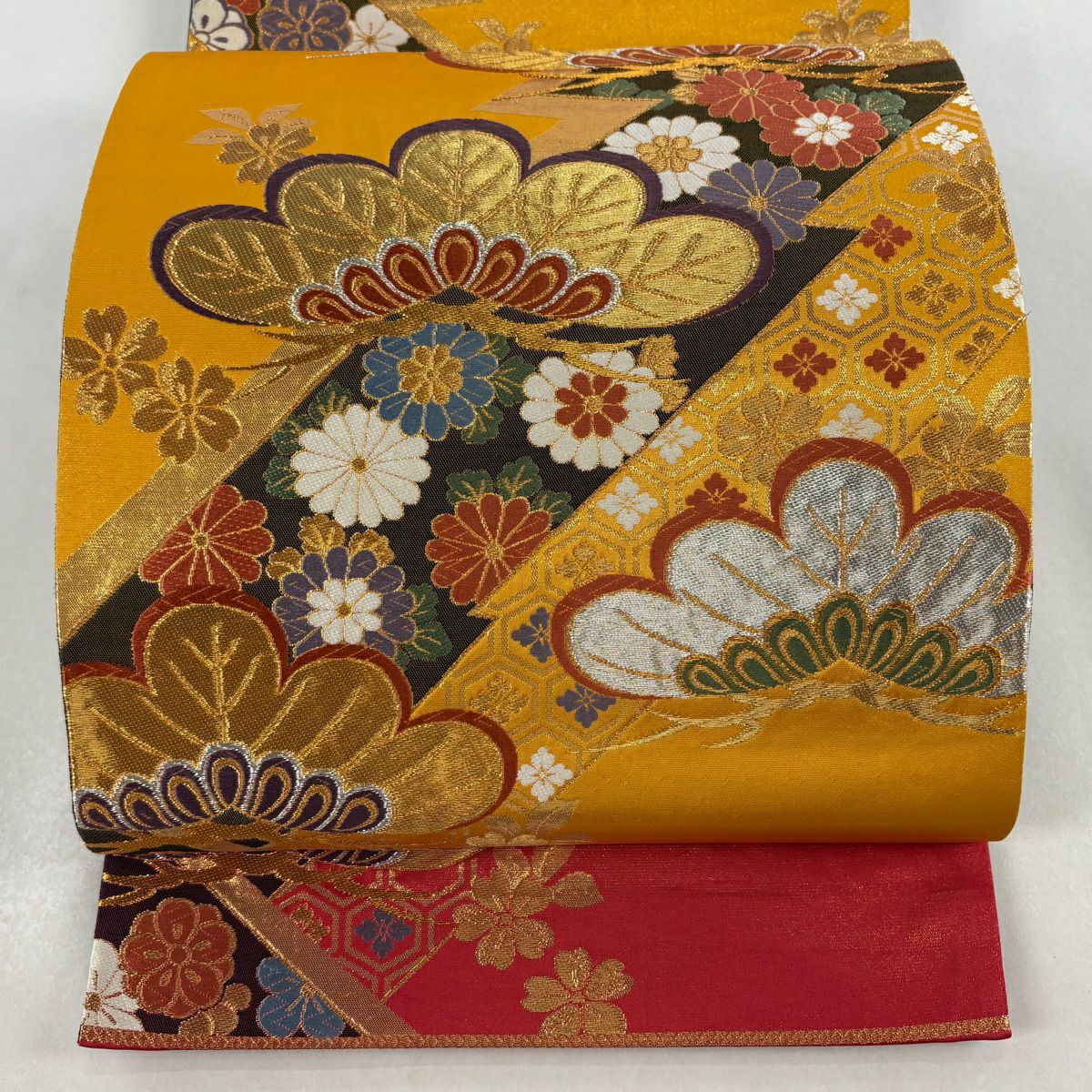 袋帶 秀品級 振袖禮服禮服用 松樹 菊花 金金箔 金銀彩 山吹 深藍 六通 純蠶絲