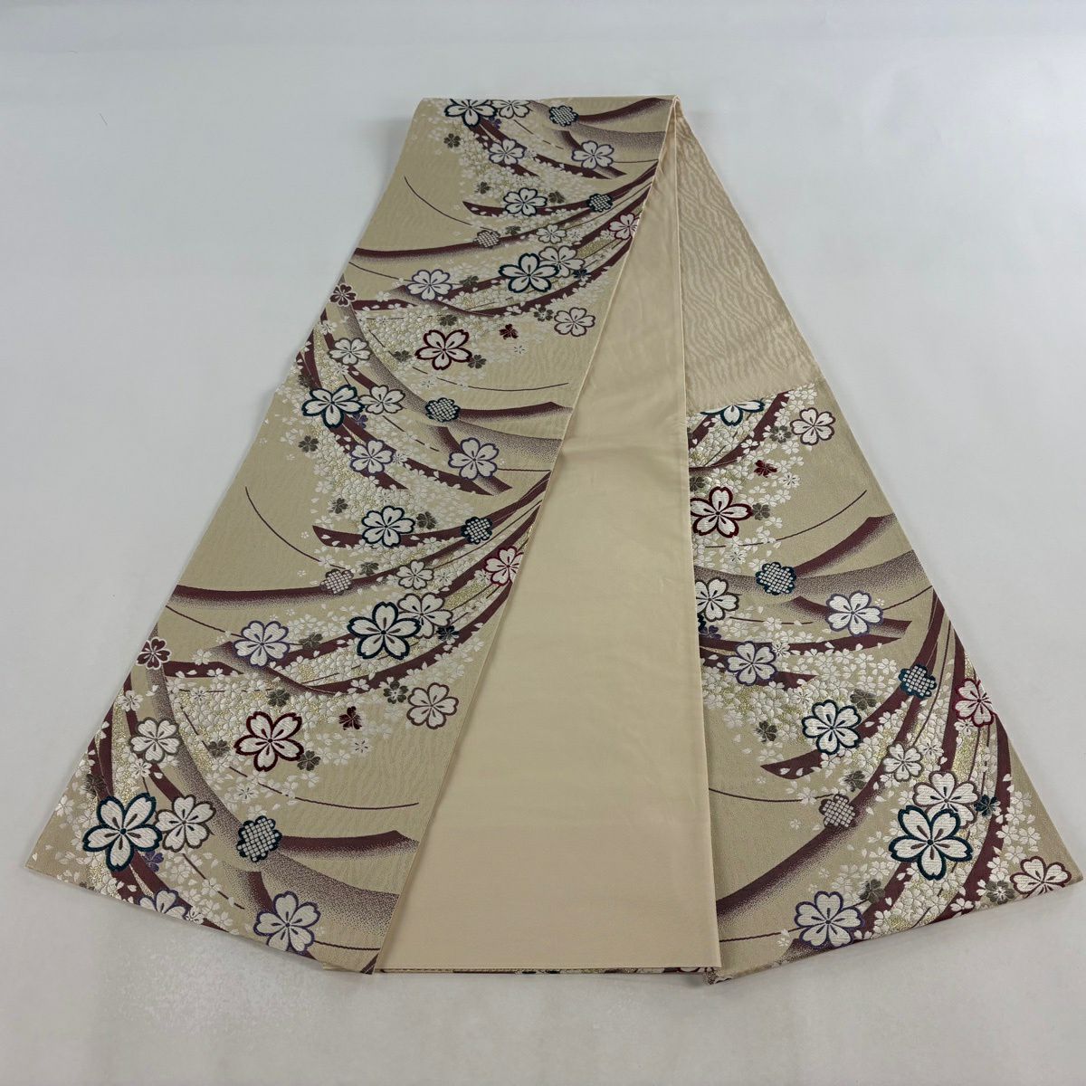 【美品】 袋帶 秀品級櫻花花瓣金金箔唐織薄黃土色六通純蠶絲