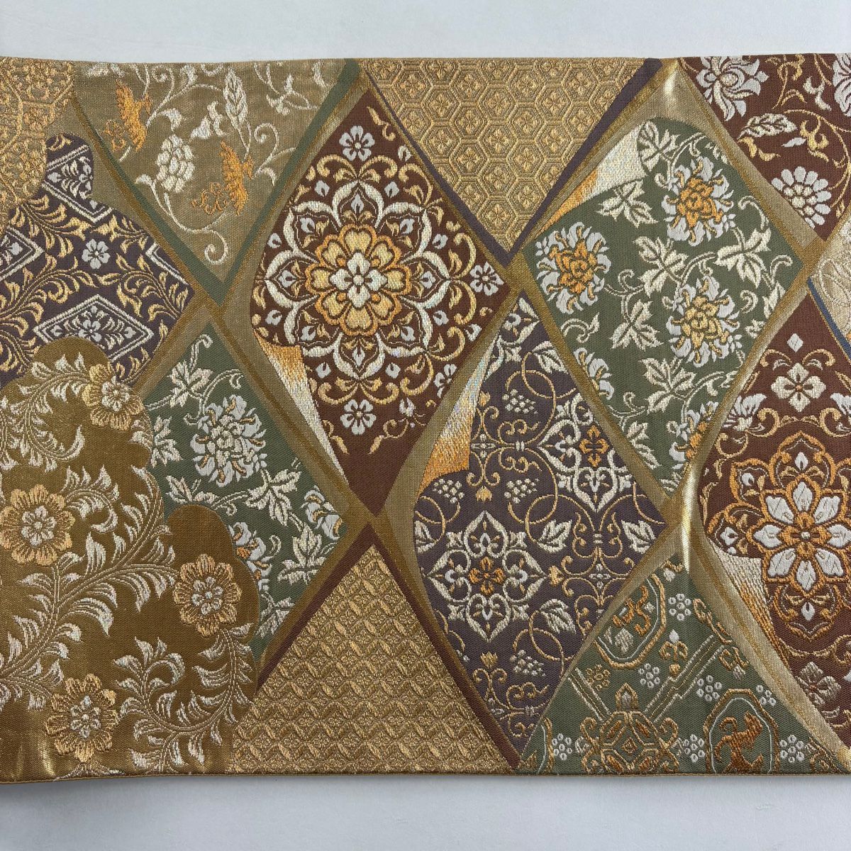 【美品】 袋帶 秀品級 華紋 花唐草紋 金絲 金金箔 金 六通 純蠶絲
