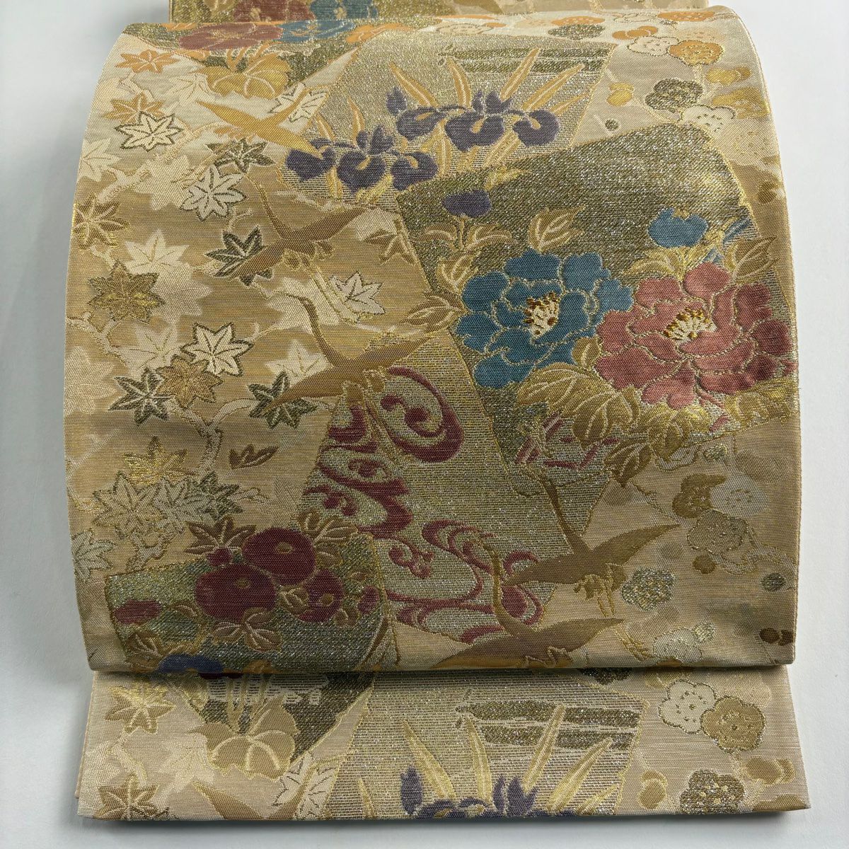 【美品】 袋帶 秀品級 破損色紙 草花紋紋 金絲 金金箔 米色 六通 純蠶絲