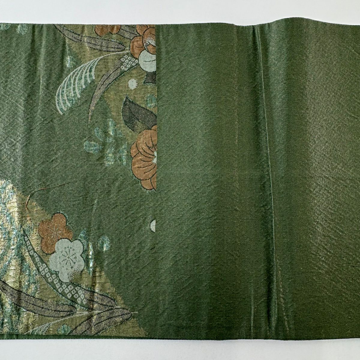 【美品】 袋帶 秀品級 草花紋紋 金金箔 綠 六通 純蠶絲