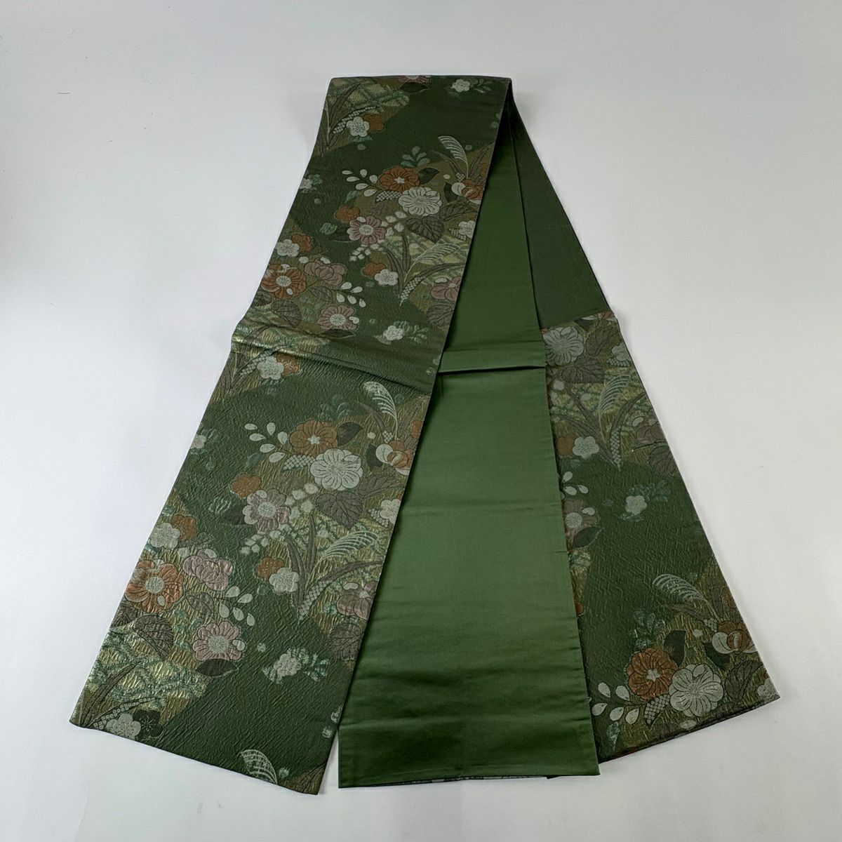 【美品】 袋帶 秀品級 草花紋紋 金金箔 綠 六通 純蠶絲
