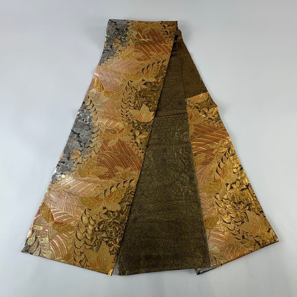 【美品】 袋帶 秀品級 蝶 波 金絲 金金箔 金 六通 純蠶絲