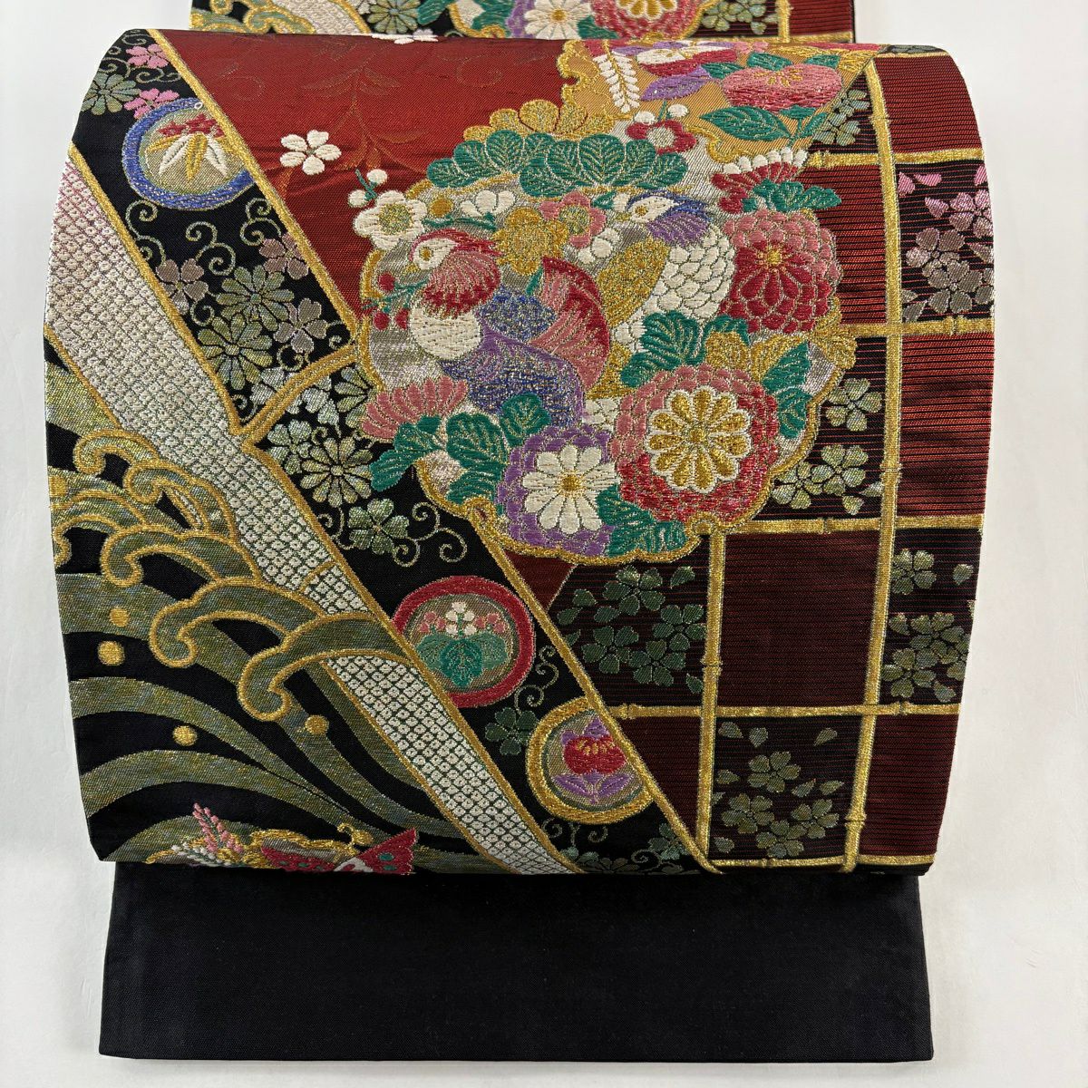 【美品】 袋帶 秀品級 草花紋紋 鴛鴦 金糸 金金箔 紅 六通 純蠶絲