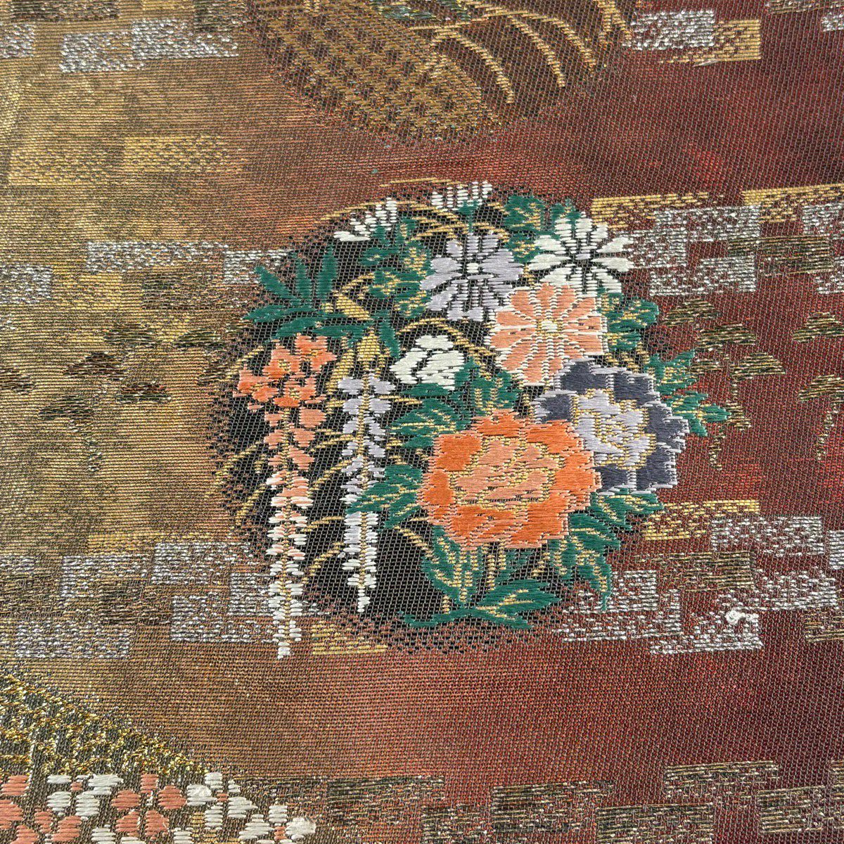 【美品】 袋帶 秀品級 草花紋 若松樹菱 金糸 金金箔 茶 六通 純蠶絲