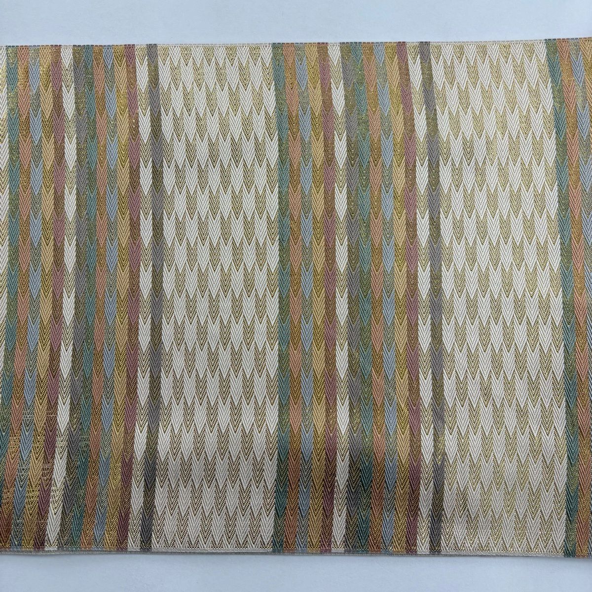 【美品】 袋帶 秀品級 矢羽 金金箔 金色 大鼓圖案 純蠶絲