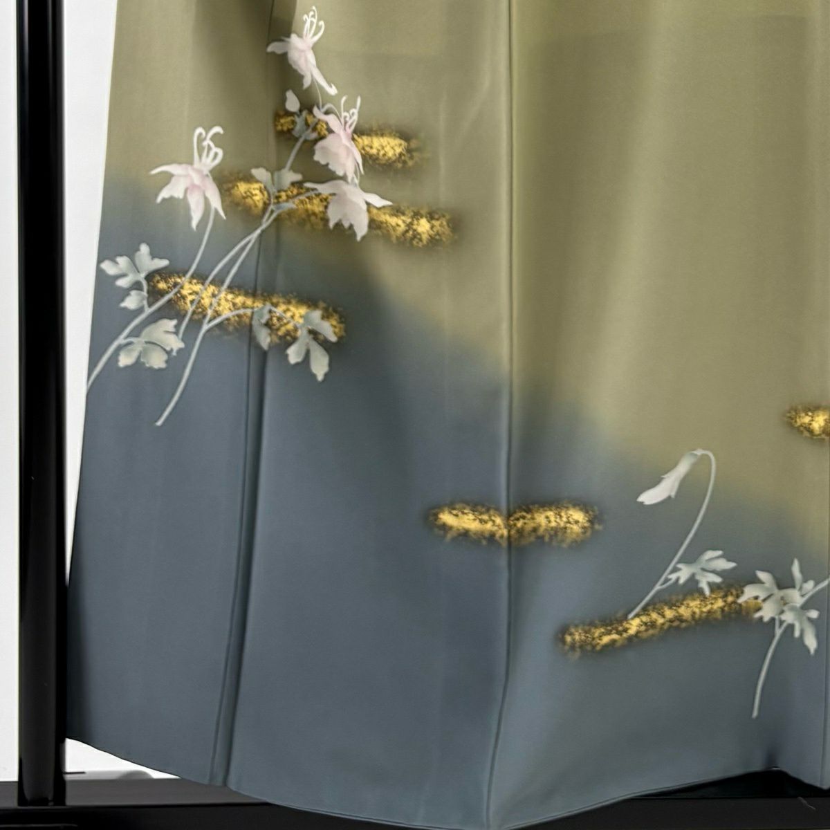 【美品】訪問服 身長157cm 袖長66cm M 雙層 草花紋紋 霞 金彩裝飾 染分 よもぎ色 純蠶絲 秀品級