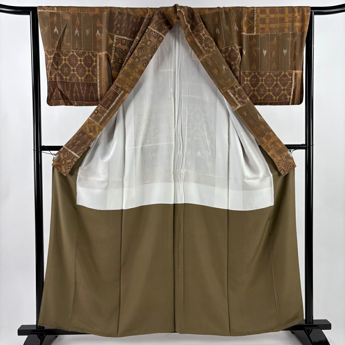 【美品】 小紋 身長160.5cm 袖長65cm M 雙層 七寶紋 幾何圖案 茶 純蠶絲 秀品級