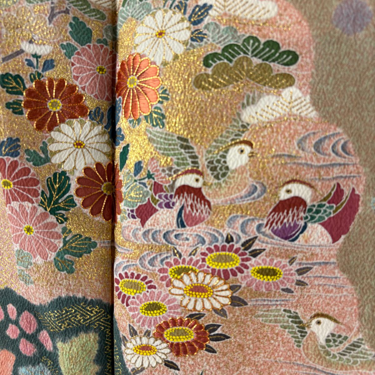 訪問服 身長163.5cm 袖長64.5cm M 雙層 松樹井青青 落款 鴛鴦 菊花 刺繡 金彩裝飾 淺橙色 純蠶絲 逸品級