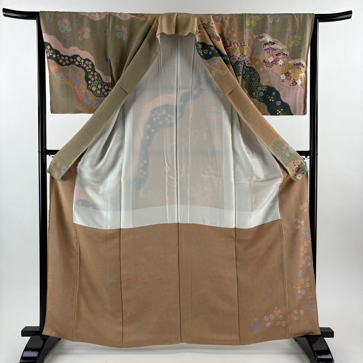 訪問服 身長163.5cm 袖長64.5cm M 雙層 松樹井青青 落款 鴛鴦 菊花 刺繡 金彩裝飾 淺橙色 純蠶絲 逸品級