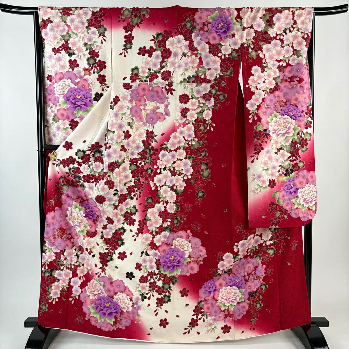 振袖禮服 身長165cm 袖長65cm M 雙層 櫻花 牡丹 金彩裝飾 刺繡 紅 純蠶絲 名品級