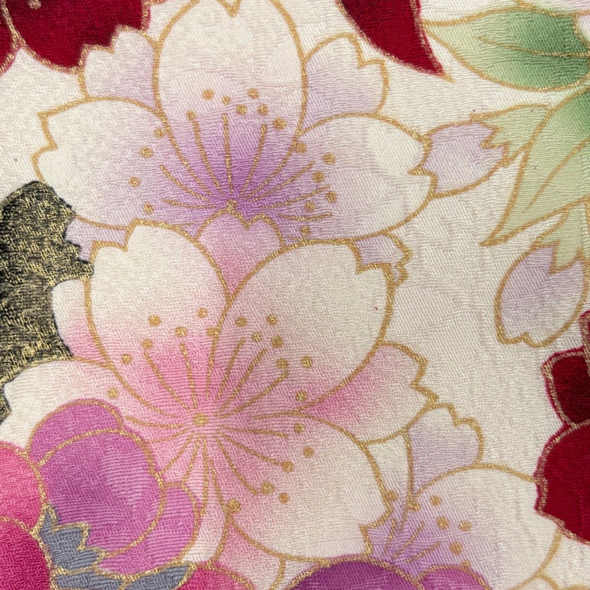 振袖禮服 身長165cm 袖長65cm M 雙層 櫻花 牡丹 金彩裝飾 刺繡 紅 純蠶絲 名品級