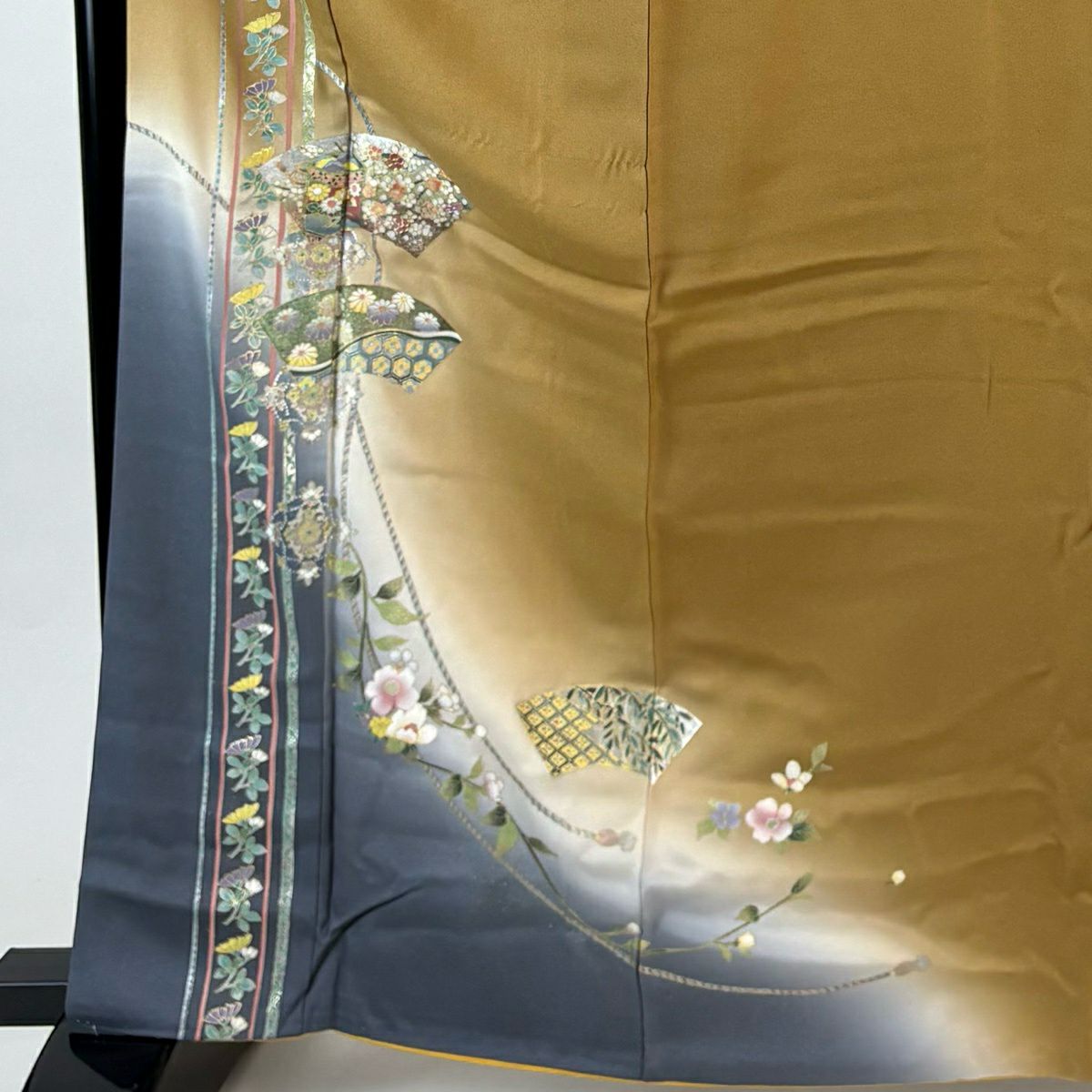 付下 身長164cm 袖長67.5cm L 雙層 扇子面 草花紋紋 螺鈿 金銀彩 黃土 純蠶絲 名品級