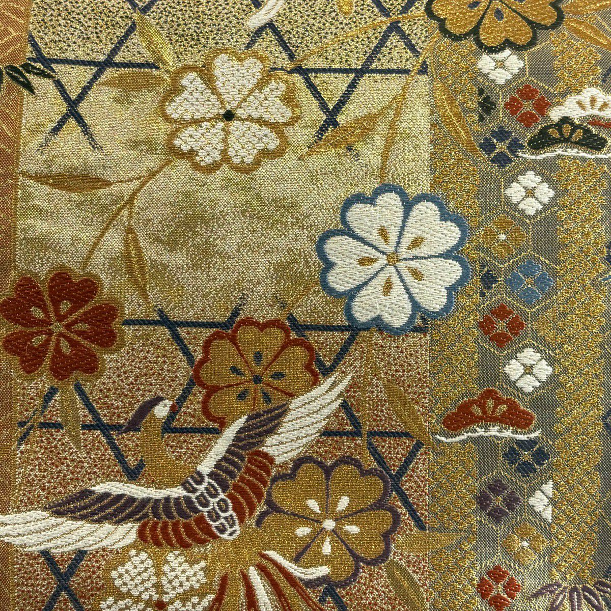 【美品】 袋帶 秀品級 尾長鳥 櫻花 刺繡 金線 金色 六通 純蠶絲
