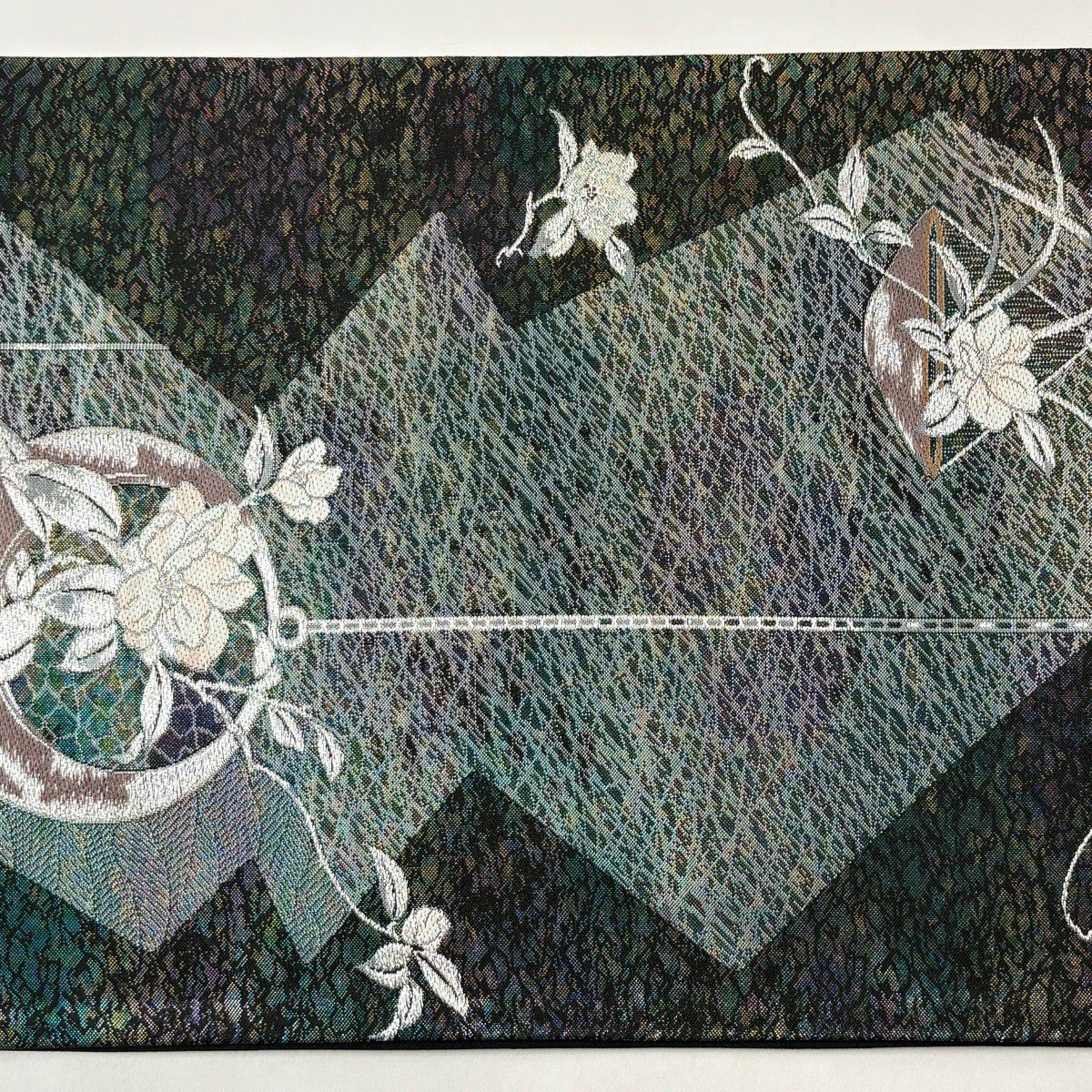 【美品】 袋帶 優品級 掛綠 草花紋紋 金金箔 刺繡 綠 六通 純蠶絲