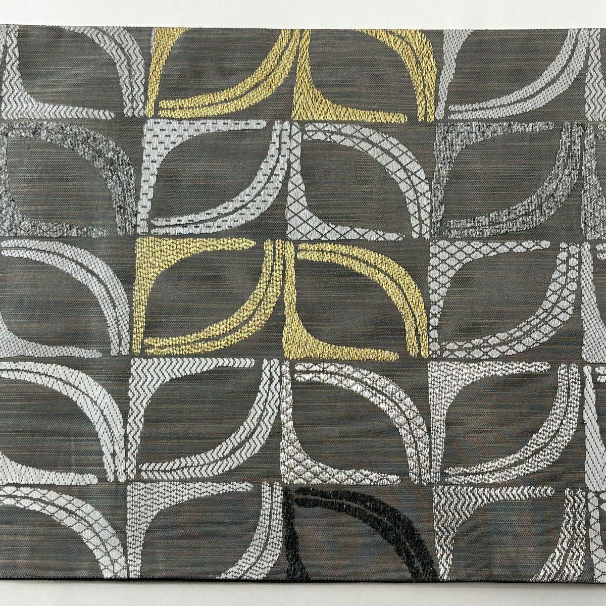 【美品】 袋帶 秀品級 幾何學 縞紋 金金箔 金銀彩 灰色 六通 純蠶絲