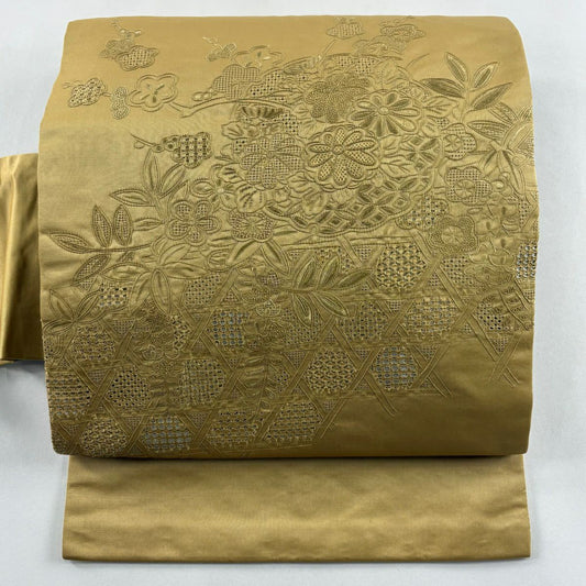 【美品】名古屋帶 秀品級 雪輪 草花紋刺繡 黃土 純蠶絲