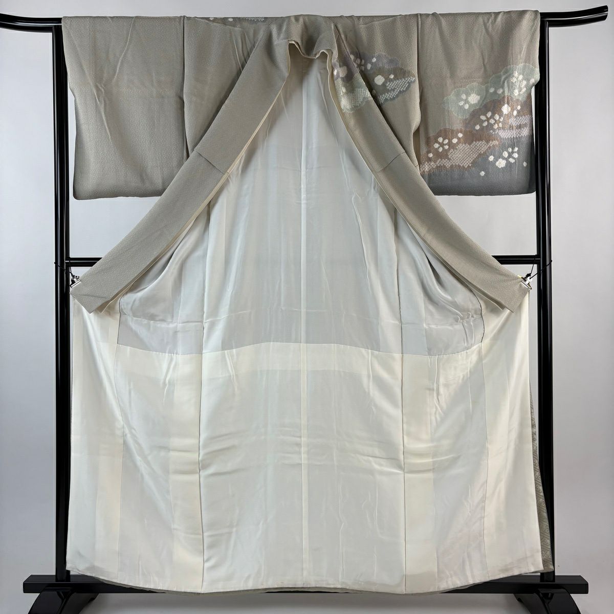 訪問服 身長160cm 袖長64.5cm M 雙層 椿 雲紋 刺繡 絞染 灰綠 純蠶絲 秀品級 三つ紋