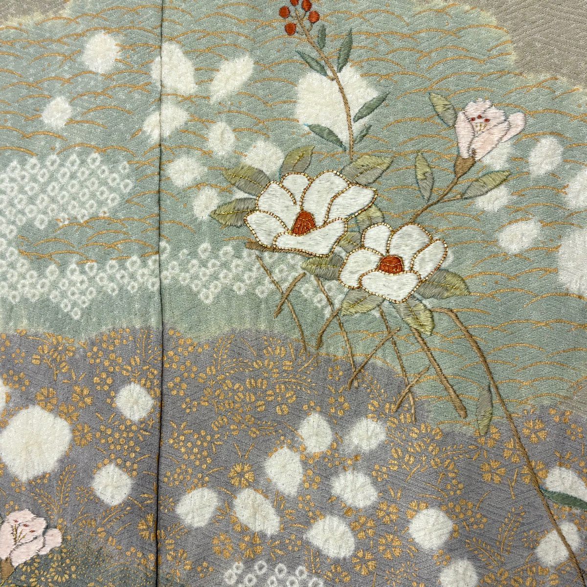 訪問服 身長160cm 袖長64.5cm M 雙層 椿 雲紋 刺繡 絞染 灰綠 純蠶絲 秀品級 三つ紋
