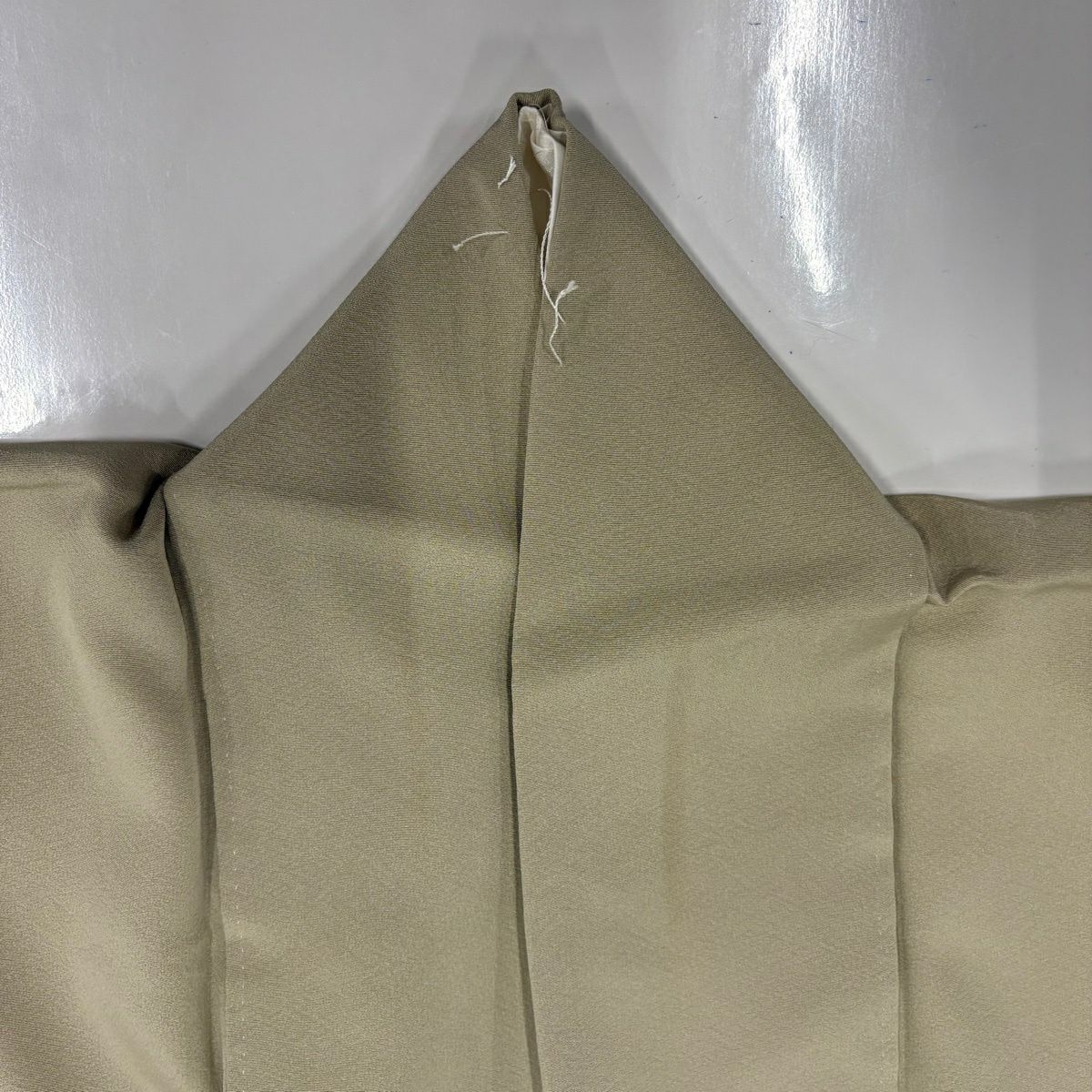 色留袖禮服 身長155.5cm 袖長62.5cm S 雙層 菊花 櫻花 金絲 金銀彩 米色 純蠶絲 秀品級 三つ紋
