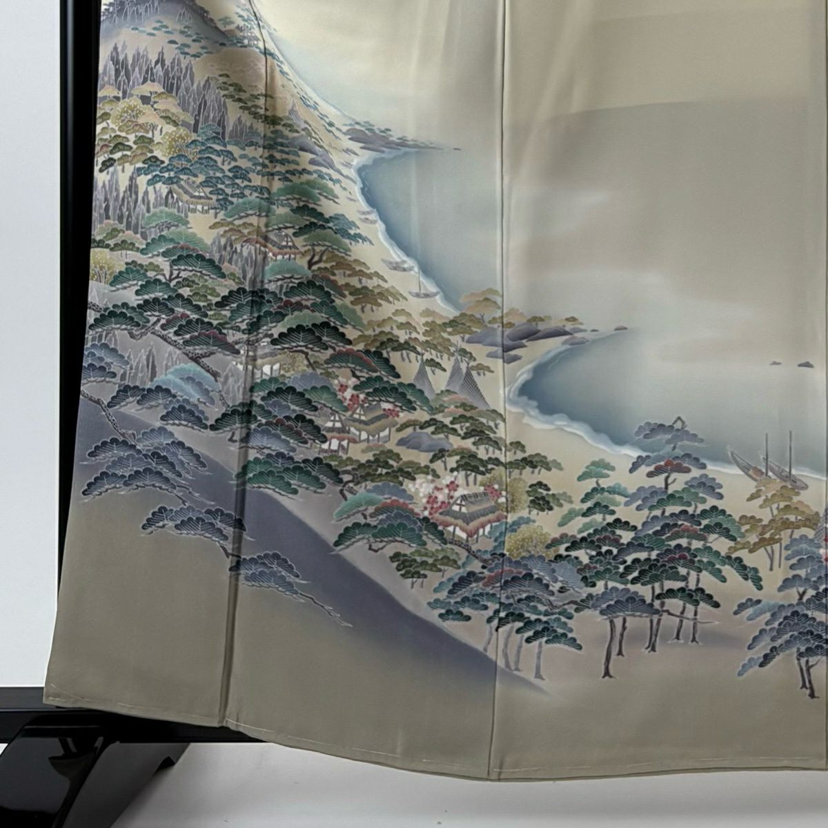 【美品】 留袖禮服禮服 身長162cm 袖長63cm S 雙層 阿部佳雪 落款あり 海邊的風景 九十九灣 米色 純蠶絲 秀品級 三つ紋