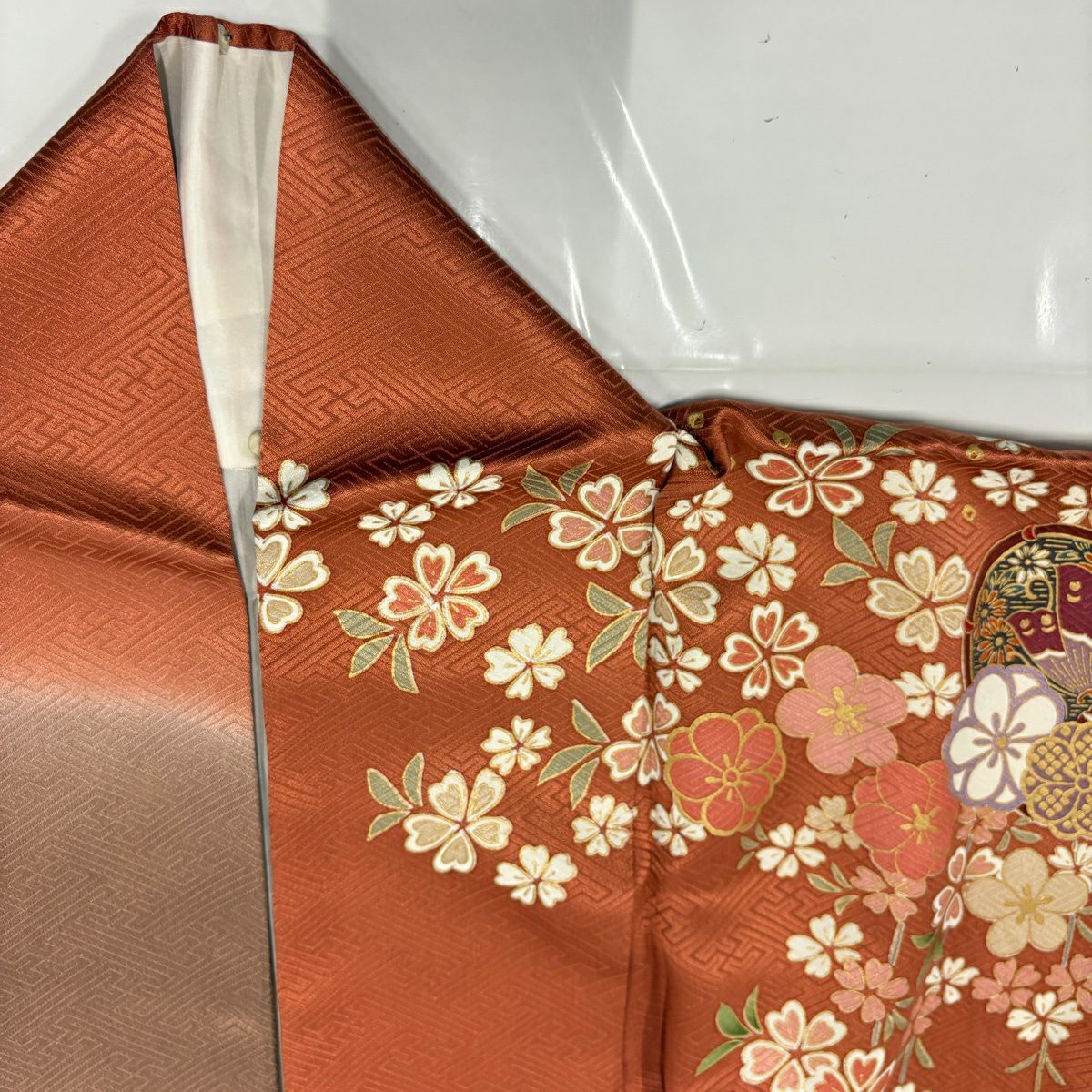 振袖禮服 身長160cm 袖長63.5cm S 雙層 鼓 蝶 金絲 金銀彩 紅茶 純蠶絲 秀品級