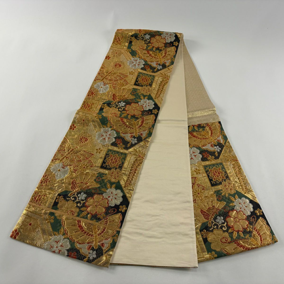 【美品】 袋帶 秀品級 櫻花 蝴蝶 金金箔 金銀彩 金色 六通 純蠶絲