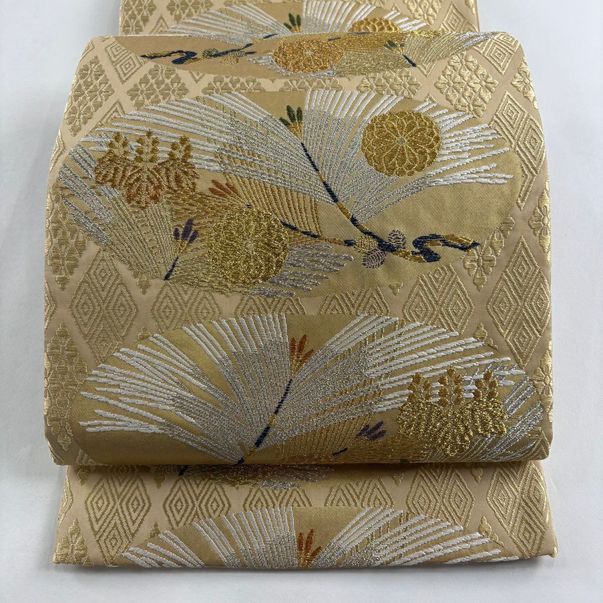 袋帶 秀品級 若松樹 菊花 金銀彩 刺繡 淺茶 六通 純蠶絲