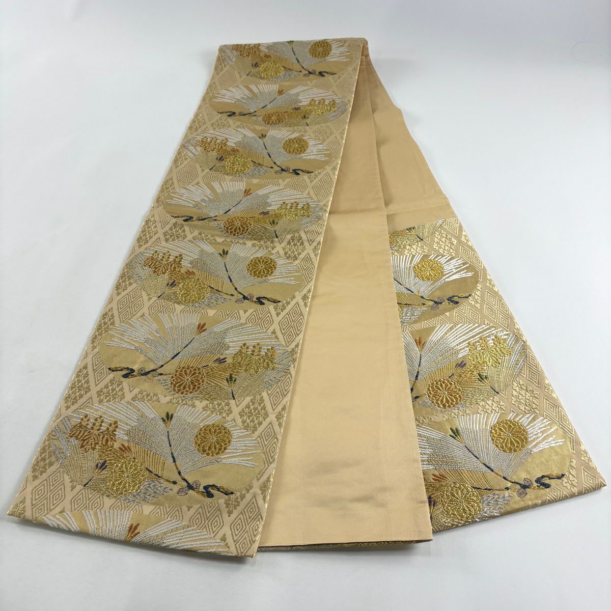 袋帶 秀品級 若松樹 菊花 金銀彩 刺繡 淺茶 六通 純蠶絲