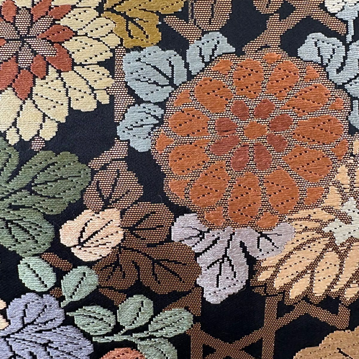 袋帶 秀品級 籠目菊花松樹圖案 金金箔 唐織 黑 六通 純蠶絲