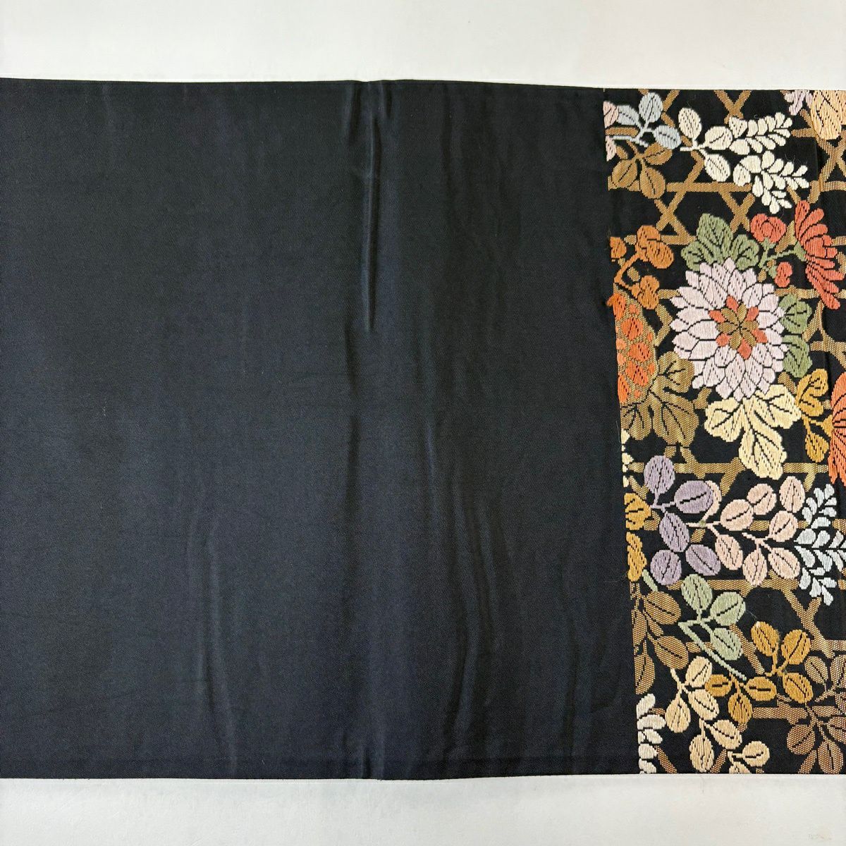 袋帶 秀品級 籠目菊花松樹圖案 金金箔 唐織 黑 六通 純蠶絲