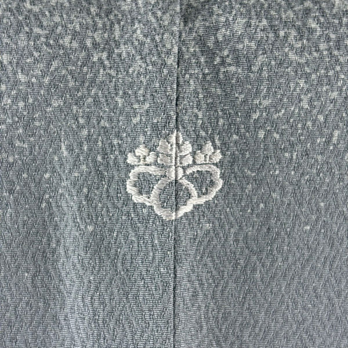 【美品】訪問服 身長161cm 袖長65.5cm M 雙層 TOKIO et TOKI 落款 鴛鴦 枝梅花 金銀彩 灰 純蠶絲 逸品級 一つ紋