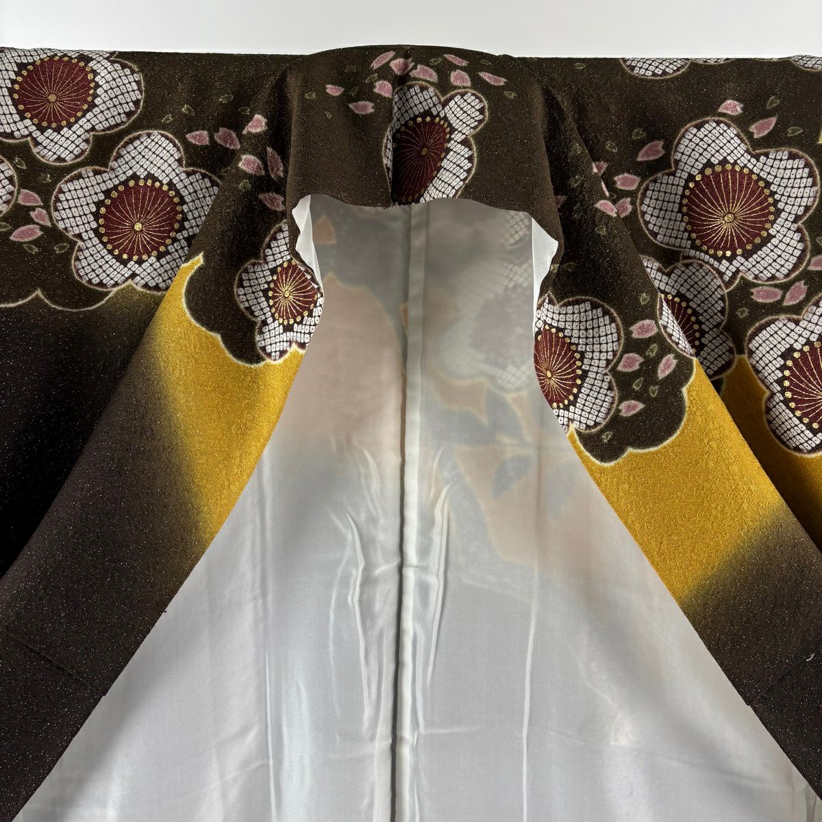 振袖禮服 身長161.5cm 袖長68cm L 雙層 枝梅花 櫻花花瓣 銀通 金銀彩 黃土 純蠶絲 逸品級