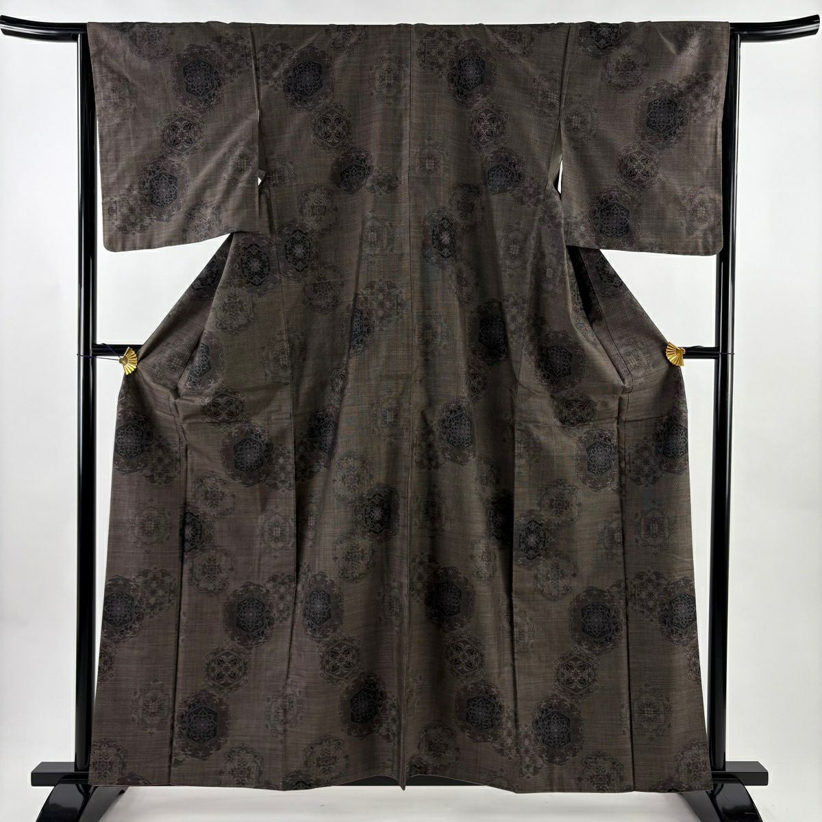 【美品】 紬織織 身長160.5cm 袖長65.5cm M 雙層 華紋 焦茶 純蠶絲 名品級