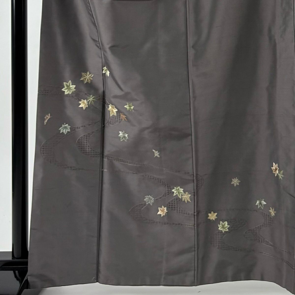 付下 身長163cm 袖長66.5cm M 雙層 紬織織 楓 流水 刺繡 灰 純蠶絲 名品級